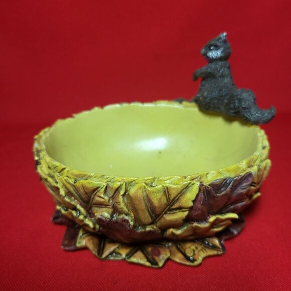 Vintage Nut Bowl Squirrel Figurines Resin Stone Home Decor Bowl Holidays Table D - Picture 2 of 15